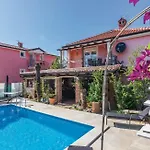 Fratrici 14384b Appartement